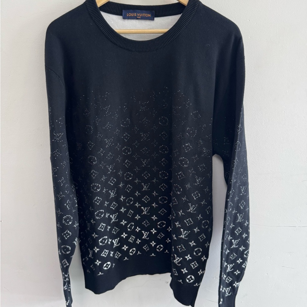 Louis Vuitton Black and White ombré Knitwear men XXL